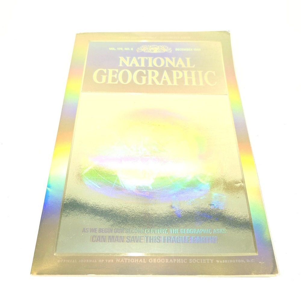 National Geographic December 1988 Holographic Hologram Globe Fragile Earth Issue